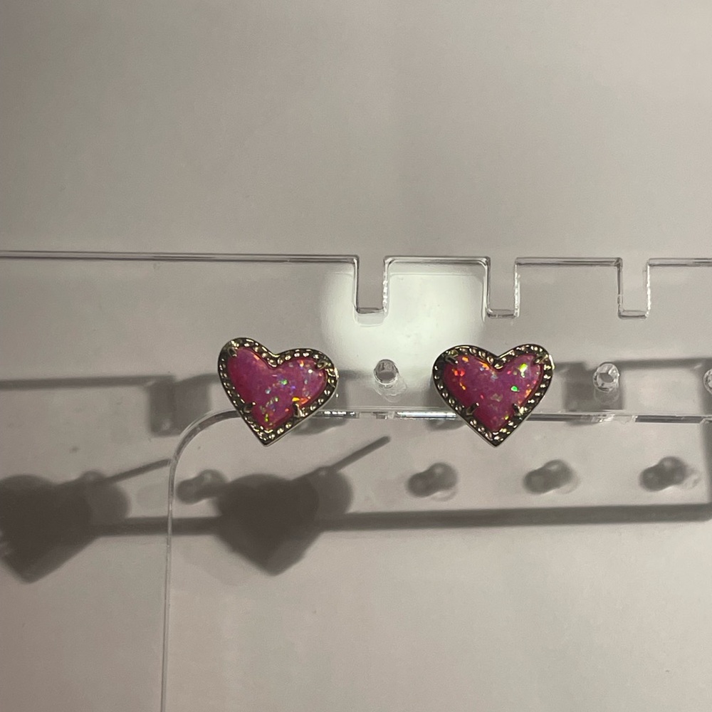 Kendra Scott Pink kyocera opal ari earrings